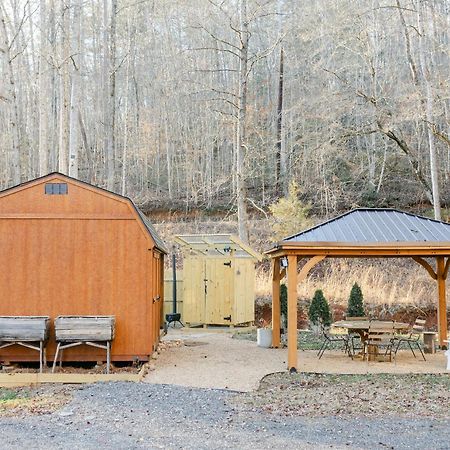 Blythe Shoals Base Camp Hotel Cleveland Kültér fotó